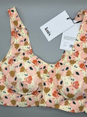 KNIX Spring Bloom Print Pullover Bra Size S Wireless Comfort & Support